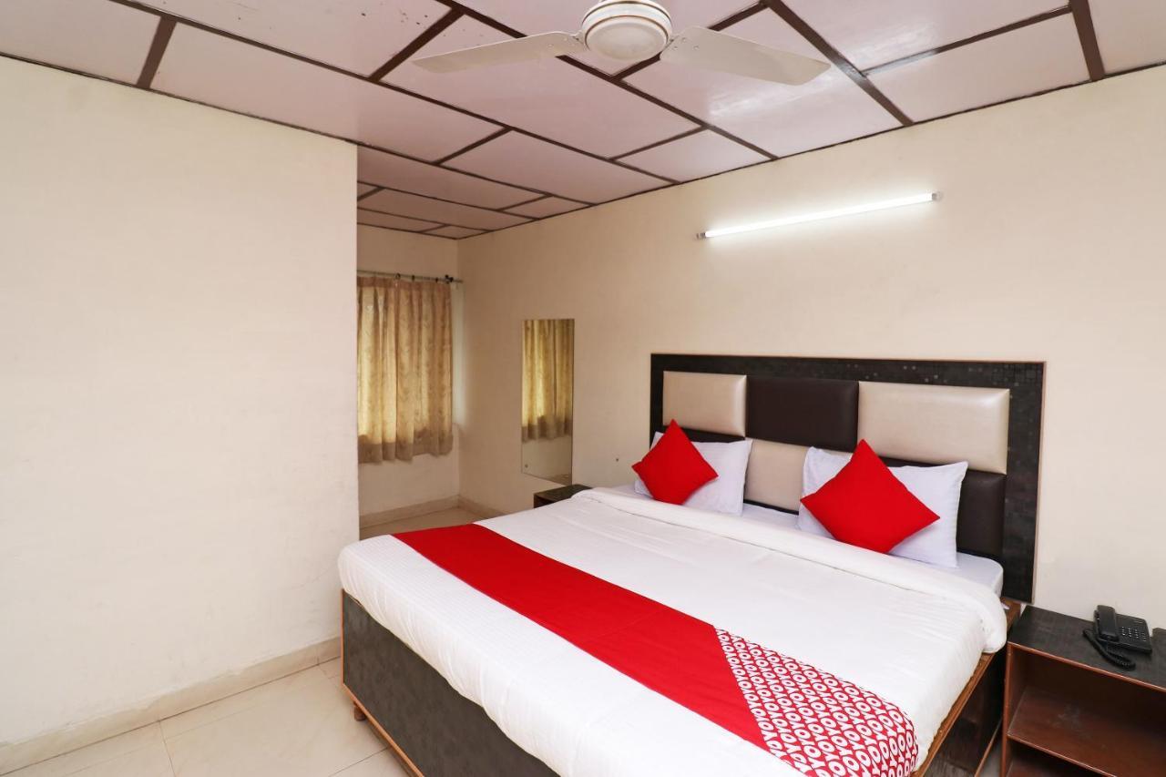 Super Hotel O Country Lodge Dharamshala Extérieur photo